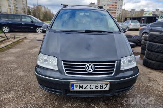 Volkswagen Sharan 2 generation Minivan 5-doors