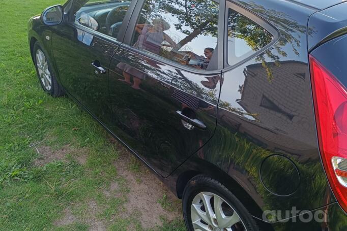 Hyundai i30 FD Hatchback