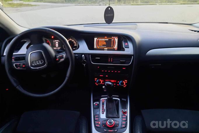 Audi A4 B8/8K Sedan 4-doors