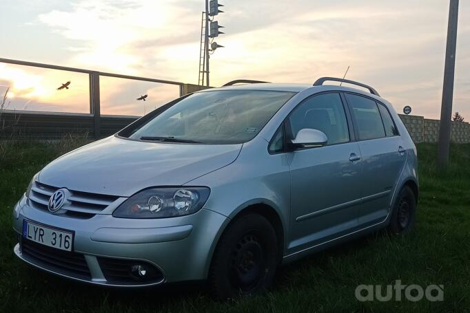 Volkswagen Golf Plus 1 generation