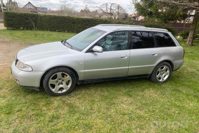 Audi A4 B5 Avant wagon 5-doors