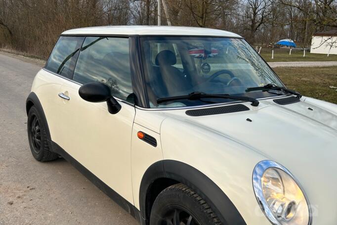 Mini One R50 [restyling] Hatchback