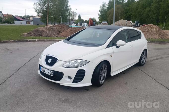 SEAT Leon 2 generation Hatchback 5-doors
