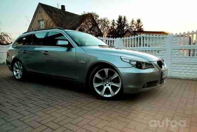BMW 5 Series E60/E61 Sedan