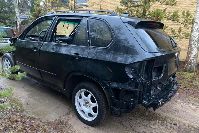 BMW X5 E70 Crossover