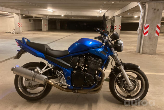 Suzuki GSF600S