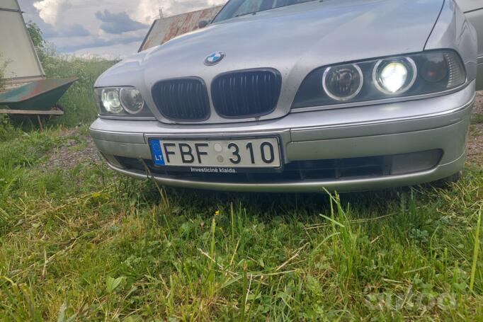 BMW 5 Series E39 Sedan 4-doors