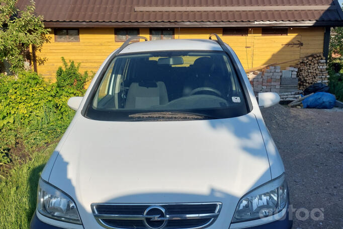 Opel Zafira A [restyling] Minivan 5-doors