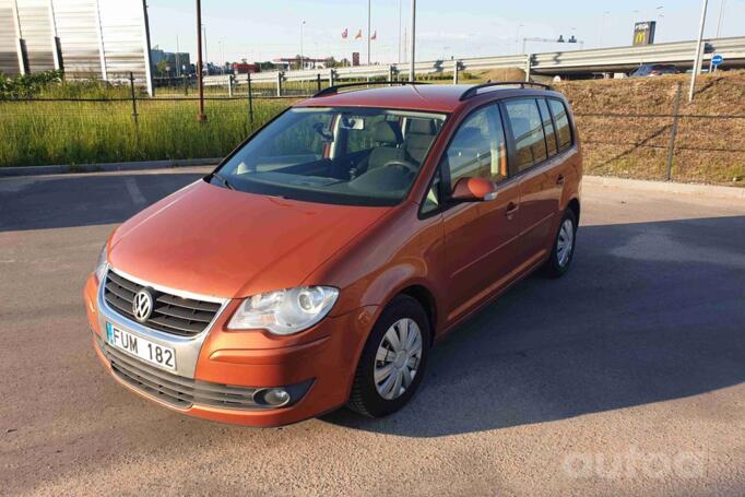 Volkswagen Touran 1 generation [restyling] Minivan 5-doors