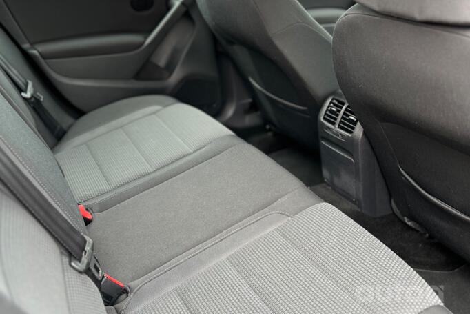 Volkswagen Golf 6 generation Hatchback 5-doors