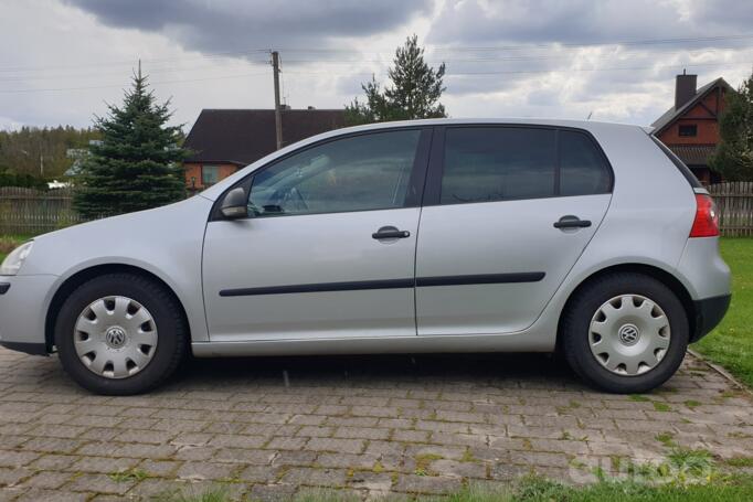 Volkswagen Golf 5 generation Hatchback 5-doors