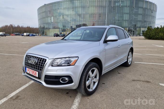 Audi Q5 8R Crossover