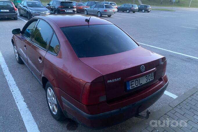 Volkswagen Passat B5 Sedan 4-doors