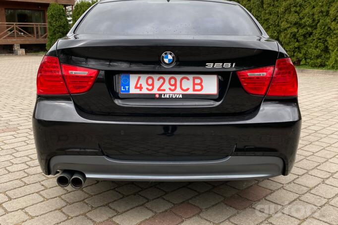 BMW 3 Series E90/E91/E92/E93 [restyling] Sedan