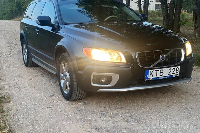 Volvo XC70 3 generation wagon