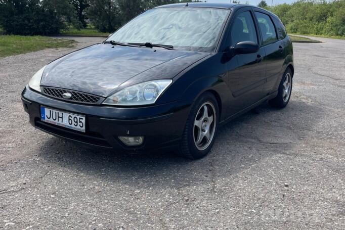 Ford Focus 1 generation [restyling] Hatchback 5-doors