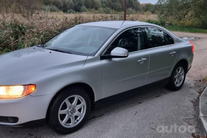 Volvo S80 2 generation Sedan