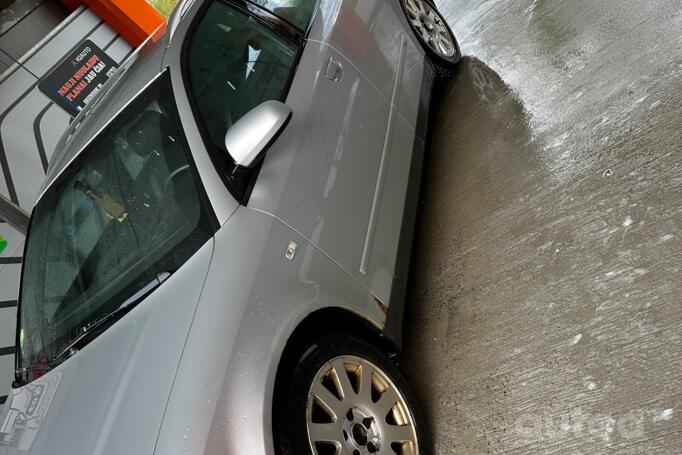 Audi A4 B6 Avant wagon 5-doors