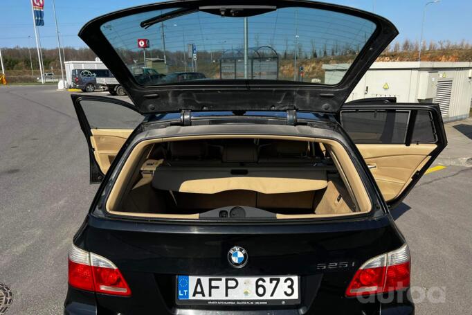 BMW 5 Series E60/E61 Touring wagon