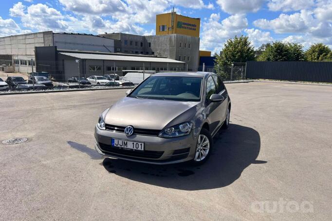 Volkswagen Golf 7 generation Hatchback 5-doors