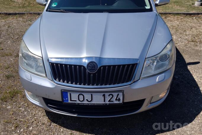 Skoda Octavia 2 generation [restyling] Combi wagon 5-doors