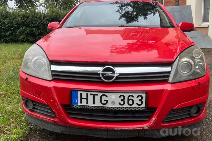 Opel Astra H Hatchback