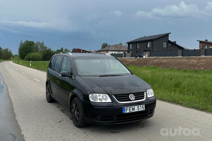 Volkswagen Touran 1 generation Minivan