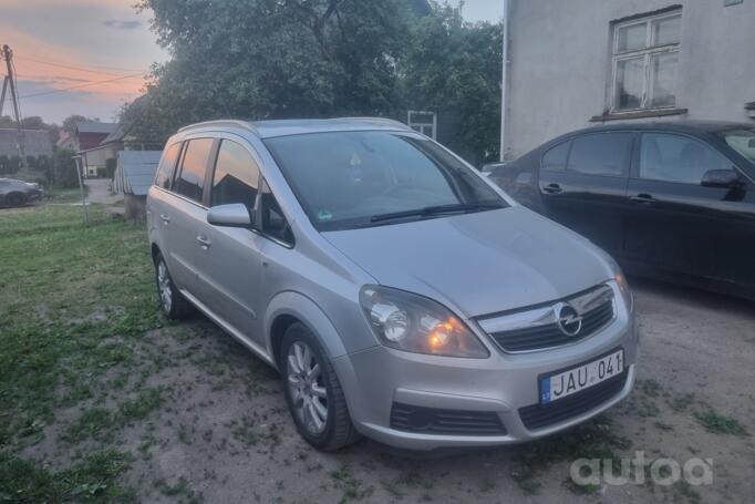 Opel Zafira B Minivan 5-doors