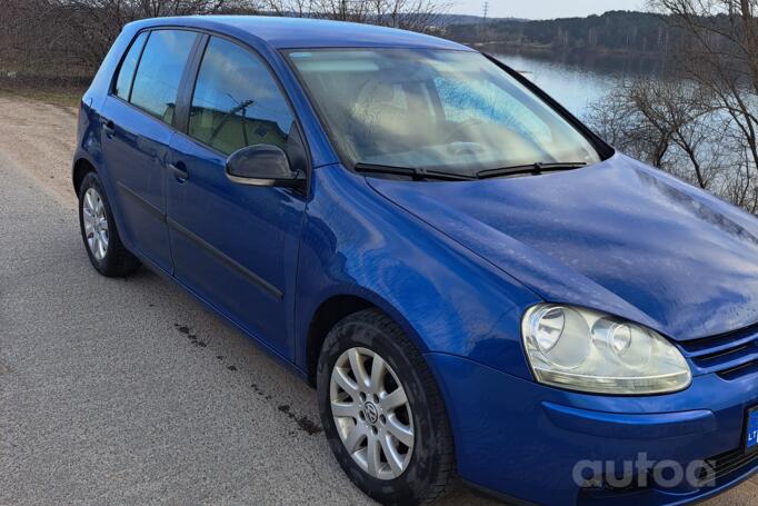 Volkswagen Golf 5 generation Hatchback 5-doors