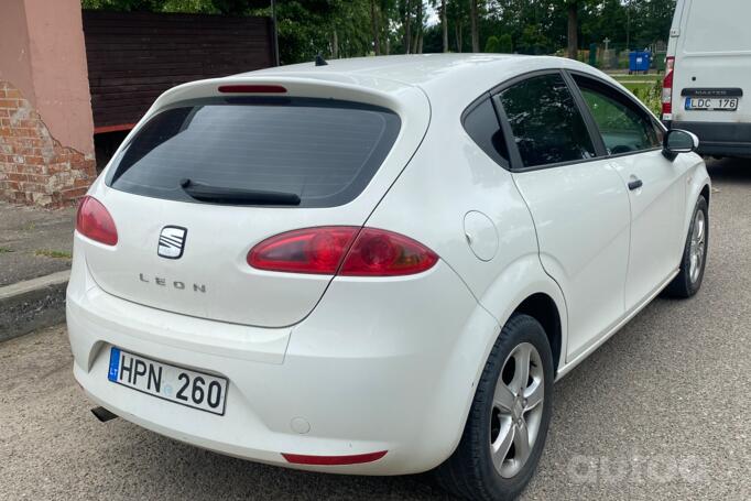 SEAT Leon 2 generation Hatchback 5-doors