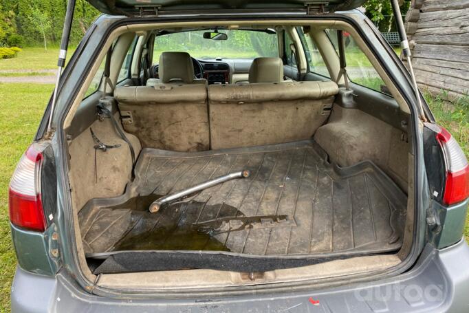 Subaru Outback 2 generation wagon 5-doors