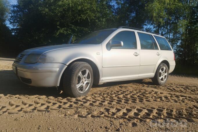 Volkswagen Bora 1 generation Variant wagon