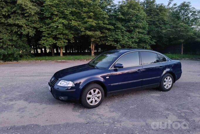 Volkswagen Passat B5 Sedan 4-doors