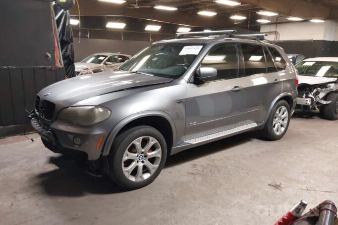 BMW X5 E70 Crossover