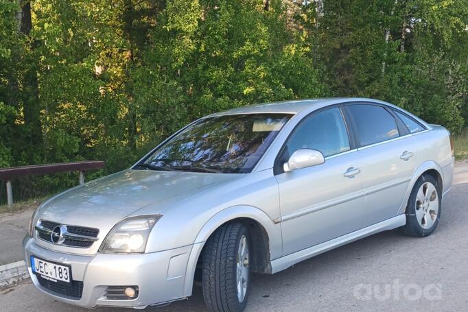 Opel Vectra C GTS hatchback