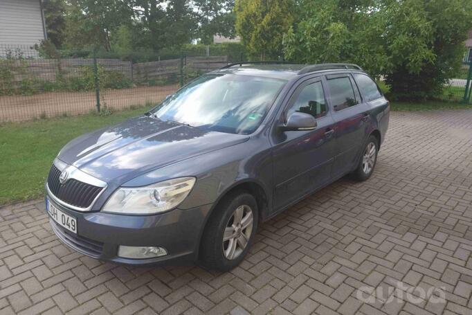 Skoda Octavia 2 generation [restyling] Combi wagon 5-doors