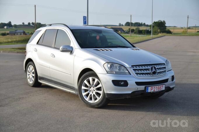 Mercedes-Benz M-Class W164 Crossover 5-doors