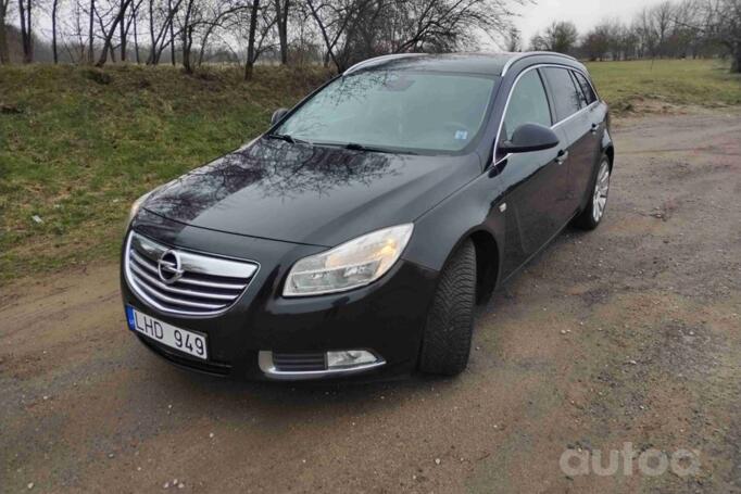 Opel Insignia A Sports Tourer wagon 5-doors