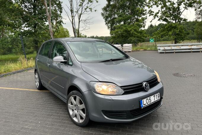 Volkswagen Golf Plus 2 generation