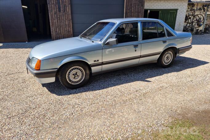 Opel Rekord E Sedan 4-doors