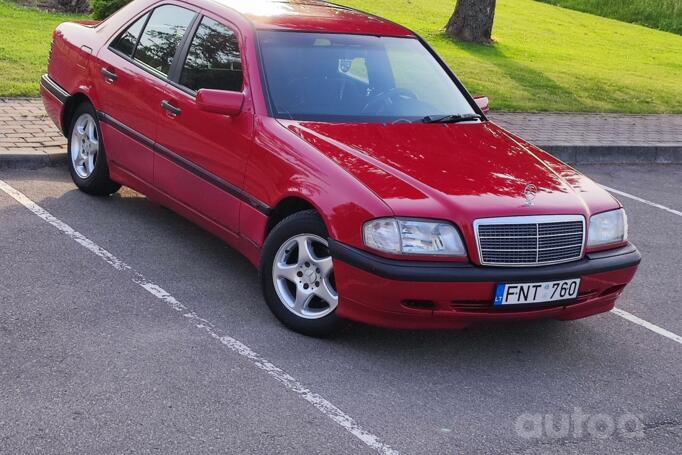 Mercedes-Benz C-Class W202/S202 Sedan