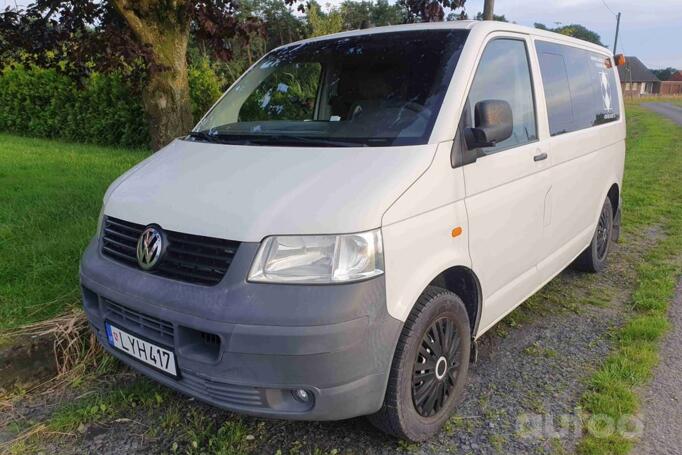 Volkswagen Transporter T5 Minivan 4-doors