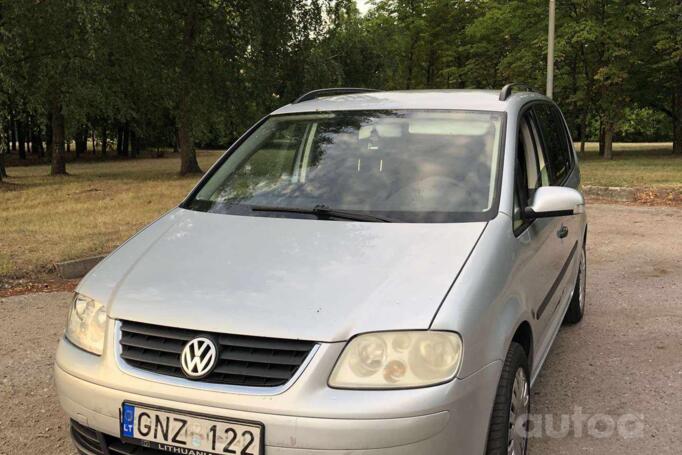 Volkswagen Touran 1 generation Minivan