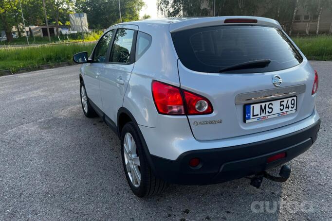 Nissan Qashqai 1 generation Crossover 5-doors