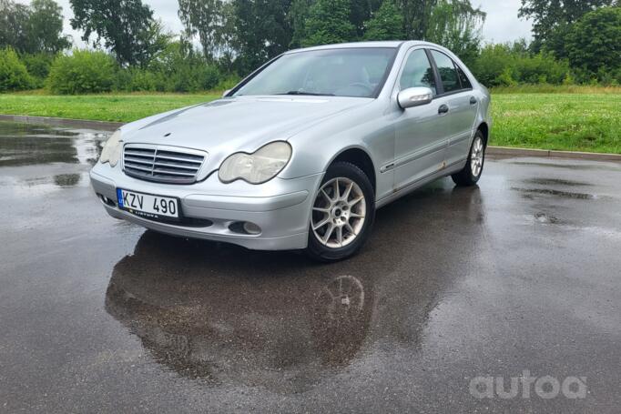 Mercedes-Benz C-Class W203/S203/CL203 Sedan 4-doors