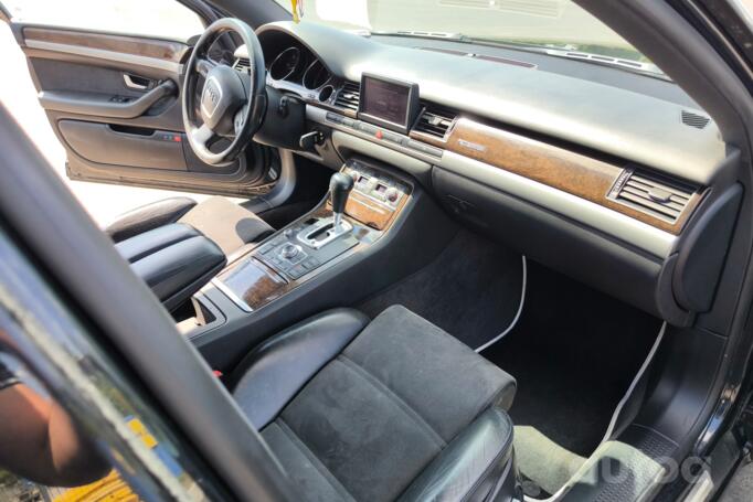 Audi A8 D3/4E [2th restyling] Sedan