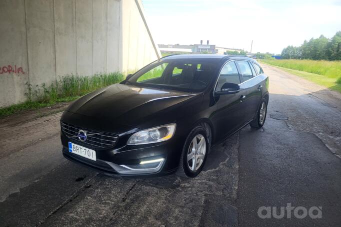 Volvo V60 1 generation [restyling] wagon 5-doors