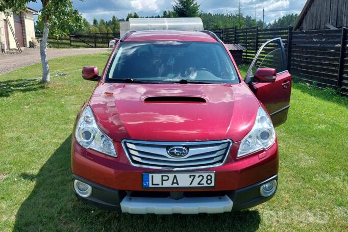 Subaru Outback 4 generation wagon