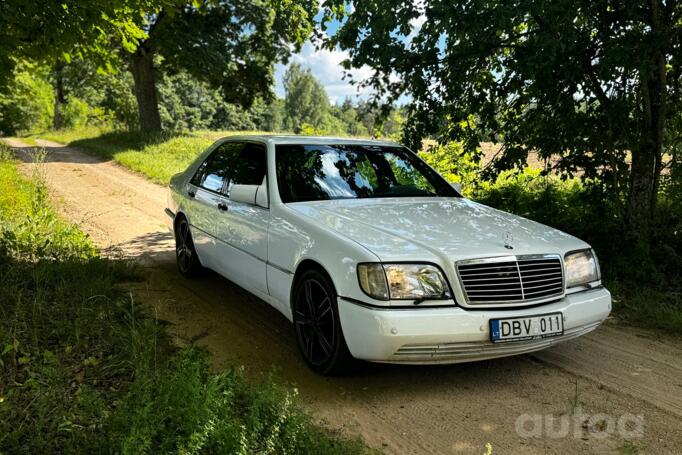 Mercedes-Benz S-Class W140 Sedan