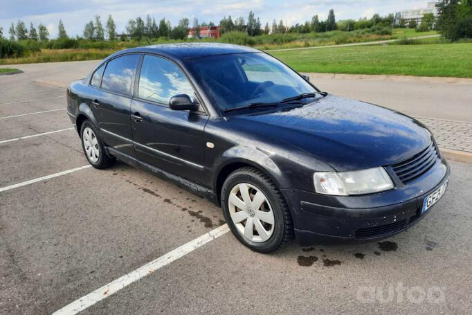 Volkswagen Passat B5 Sedan 4-doors